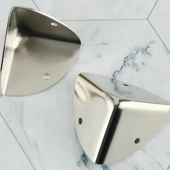 4 stk. sorte matte metalhjørnebeskyttere til borde og møbler - rustfri, børnesikkerhed, kompatibel med EBJ039B-4P