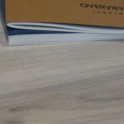 Bord 70 x 70 cm - model Rom eg tage beige