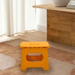 Bærbar Foldeskammel til Udendørs Brug, Let og Robust Kompakt Foldesæde med Bærehåndtag, Let at Rengøre Sammenklappelig Skammel med Pladsbesparende Design yellow XL | Fyndiq