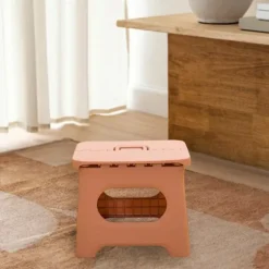 Bærbar Klapskammel til Udendørs Brug, Let og Robust Kompakt Klapsæde med Bærehåndtag, Let at Rengøre Sammenklappelig Skammel med Pladsbesparende Design pink L | Fyndiq