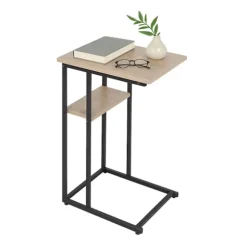 C-formet sidebord med 2 hylder til sofa og seng