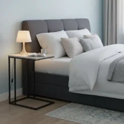 C-formet sidebord, trælignende bordplade, metalstel