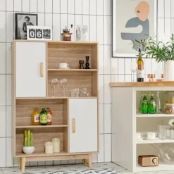 COSTWAY 4-lags bogreol 80 x 24 x 120 CM, opbevaringsenhed med døre, hylder og anti-vippeenhed, hvid Naturlig