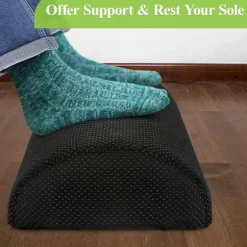 Fodstøtte med skridsikker bund for øget stabilitet, ergonomisk pude med åndbart mesh-betræk for komfort hele dagen, ideel til kontor og hjemmebrug
