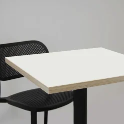 Højt bord 60 x 60 cm - Bazila model hvide trækanter Vit