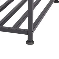 Industrielt firkantet sidebord med nethylde