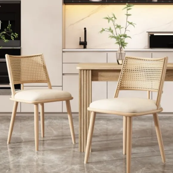 Lænestol med rattanryglæn og PU-sæde, beige stue stol til soveværelse og opholdsområde Beige