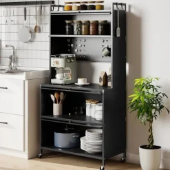 5-niveau køkkenbuffet COSTWAY, dobbeltdøre, perforeret panel, kroge, 4 hjul eller justerbare fødder, sort Svart