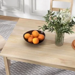 Rootz 5-delt spisebordssæt - Spisestuemøbler - Fyrretræ Spisestuesæt - Pladsbesparende design - Materialer af høj kvalitet - Gulvbeskyttelse - Bord: 1 | Fyndiq