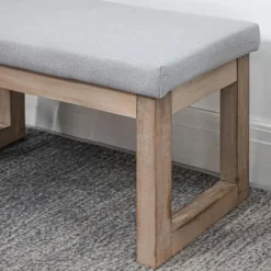 Rootz Fodskammel - Scandi Design - Taburet - Fodskammel - Polstret bænk - Gummitræ - Grå + Natur - 68 cm x 38 cm x 42 cm
