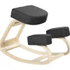 Rootz Knæstol - Ergonomiske sædeskamler - Polstrede skamler - Sunde siddepladser - Birketræ - 120 kg Kapacitet - Sort - 51 cm x 69 cm x 58 cm