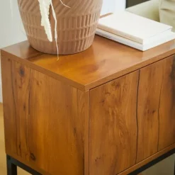 Rootz Konsolbord - Industrielt sidebord - Skænk med skab - Rigelig opbevaring - Displayhylde - Holdbar og nem at rengøre - 40L x 30W x 76H cm