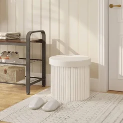 Rootz Opbevaringsskammel - Osmannisk - Fodskammel - Blød og Robust - 38 cm x 36 cm - Cremefarvet/Lysegrå - 30 L Kapacitet - E1 MDF-ramme - Fløjlsbetræ | Fyndiq