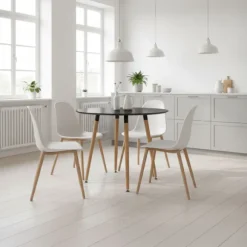 Rundt spisebord, bambusben, plads til 4
