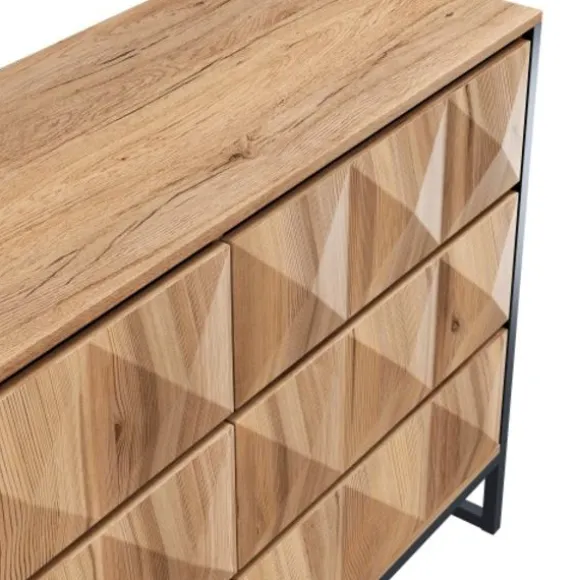 Skænk i sort og naturligt træ med metalben | Kommode med hævede låger | Opbevaringsmøbel Black + Natural