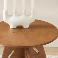SoBuy brun sofabord med rundt bord med kegleforbindelser og til telefon og natbord og balkon og