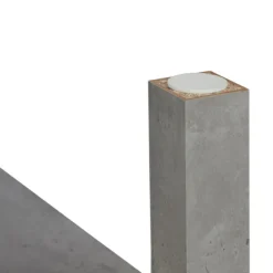 Sofabord i beton look