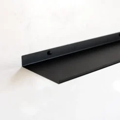 Sort metalsvæghylde | Sæt med 2 svævehylder 50 cm