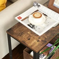 Vasagle industrielt sidebord, endebord, sengebord med netthylde, rustik brun