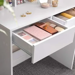 Vasagle toiletbord med tri-fold spejl, makeupbord med 2 skuffer og 3 åbne rum, hvid