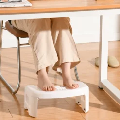 Vikbar toiletstol, hukende afføringspall, potteskammel, white